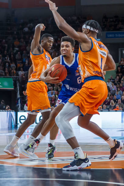 赛形势的必 赛形势的必